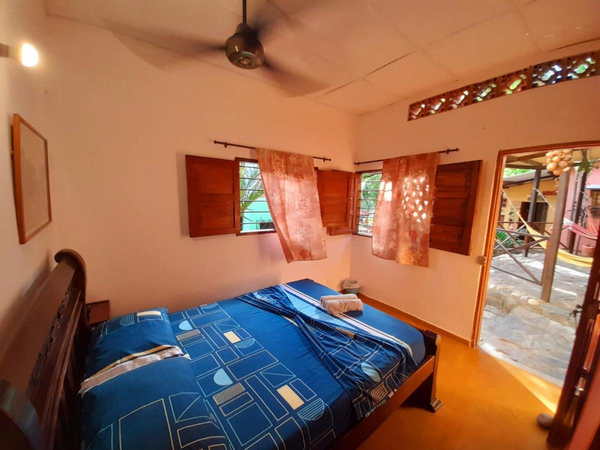 Hostal La Casa De Felipe Taganga Extérieur photo